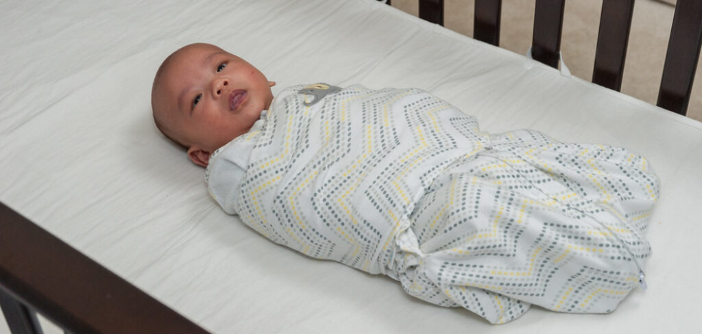 How to Get Your Baby to Sleep in Bassinet
