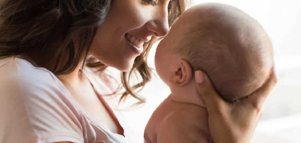 How to Keep Baby Awake During Breastfeeding